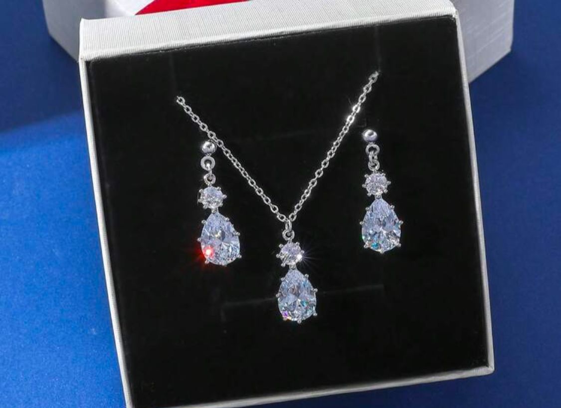 Set de joyas plateado