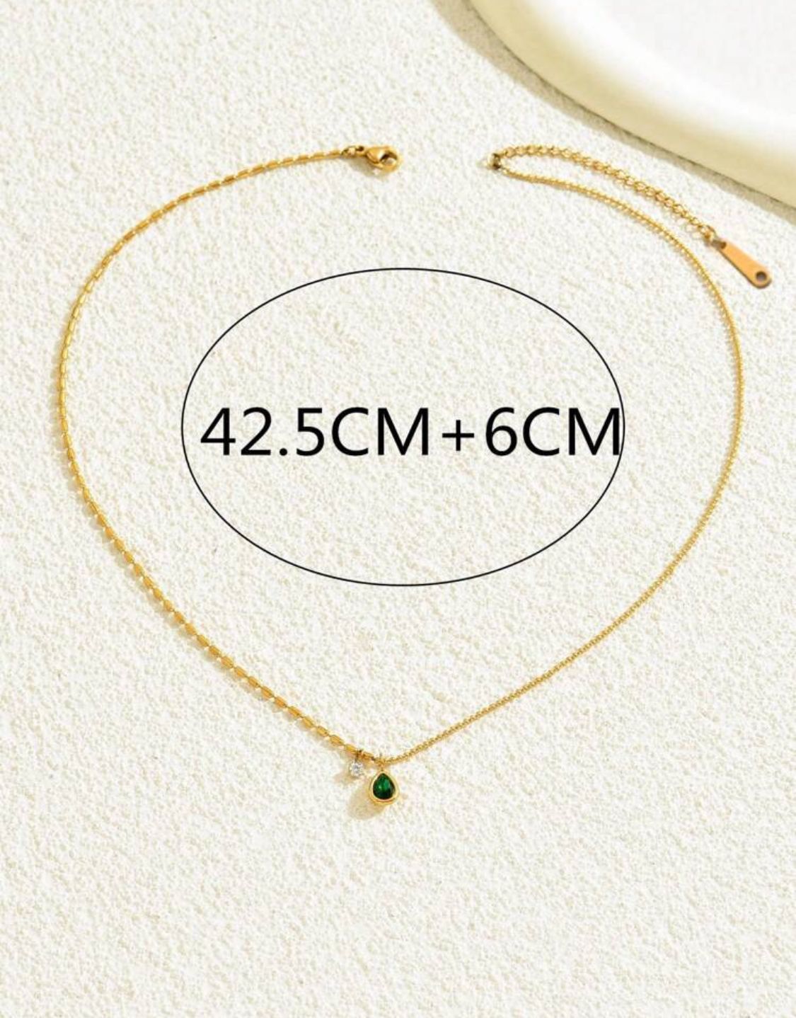 collar esmeralda