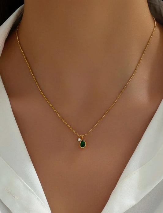 collar esmeralda